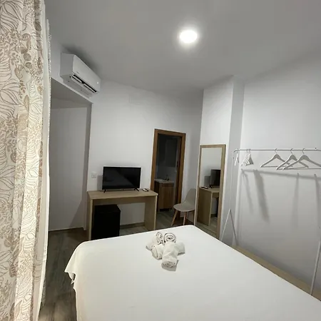 Πανσιόν Malia