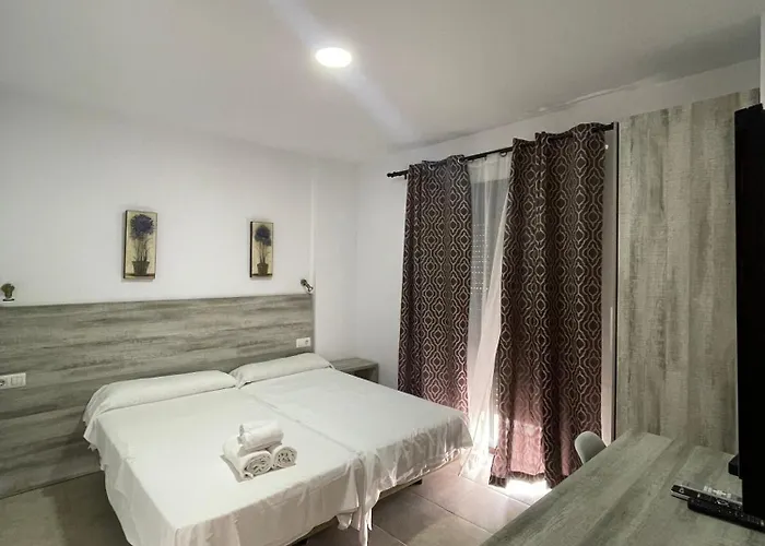 Malia كونيل ذي لا فرونتيرا